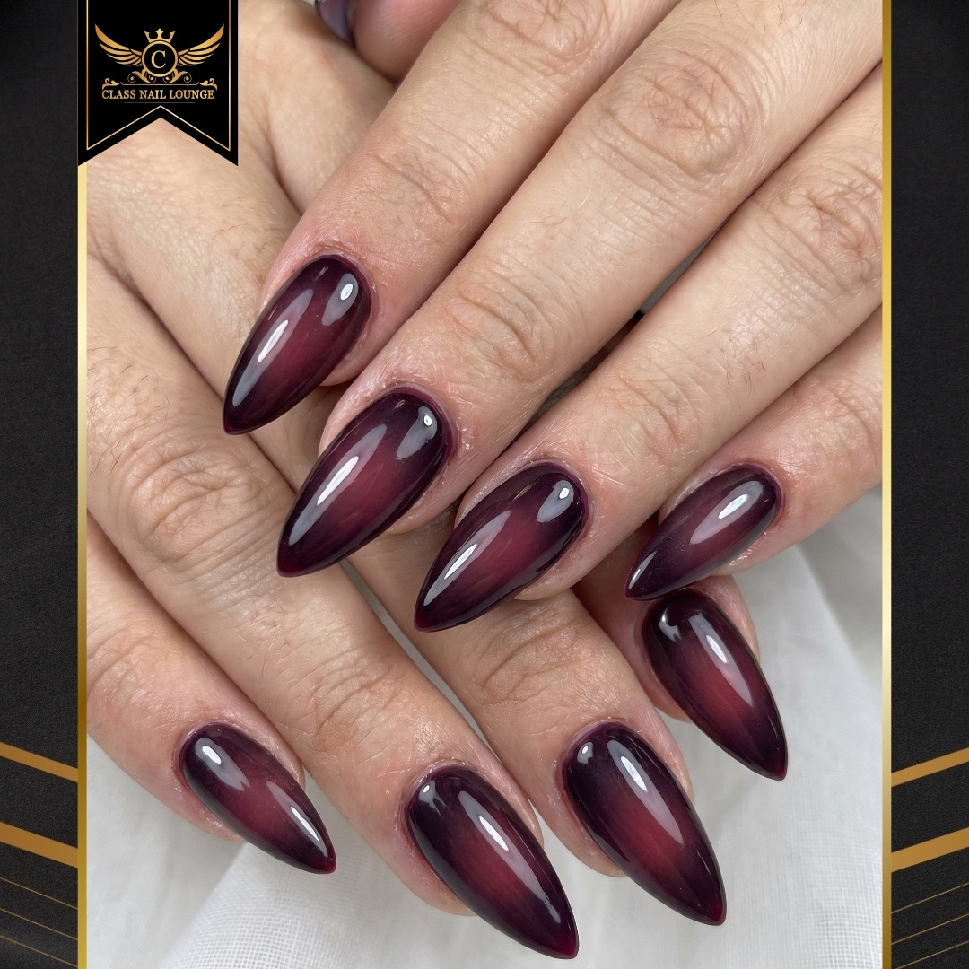 Elegant nails